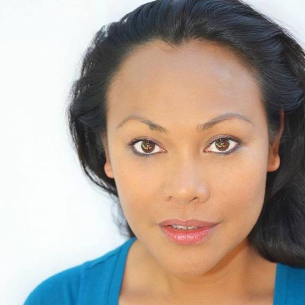 Meet your Posher, Cassandra